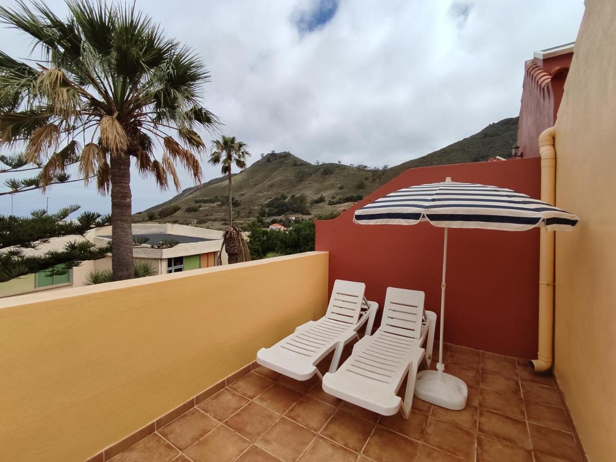 Cheerful 3 Bedroom Town House With Garage Tegueste Bagian luar foto
